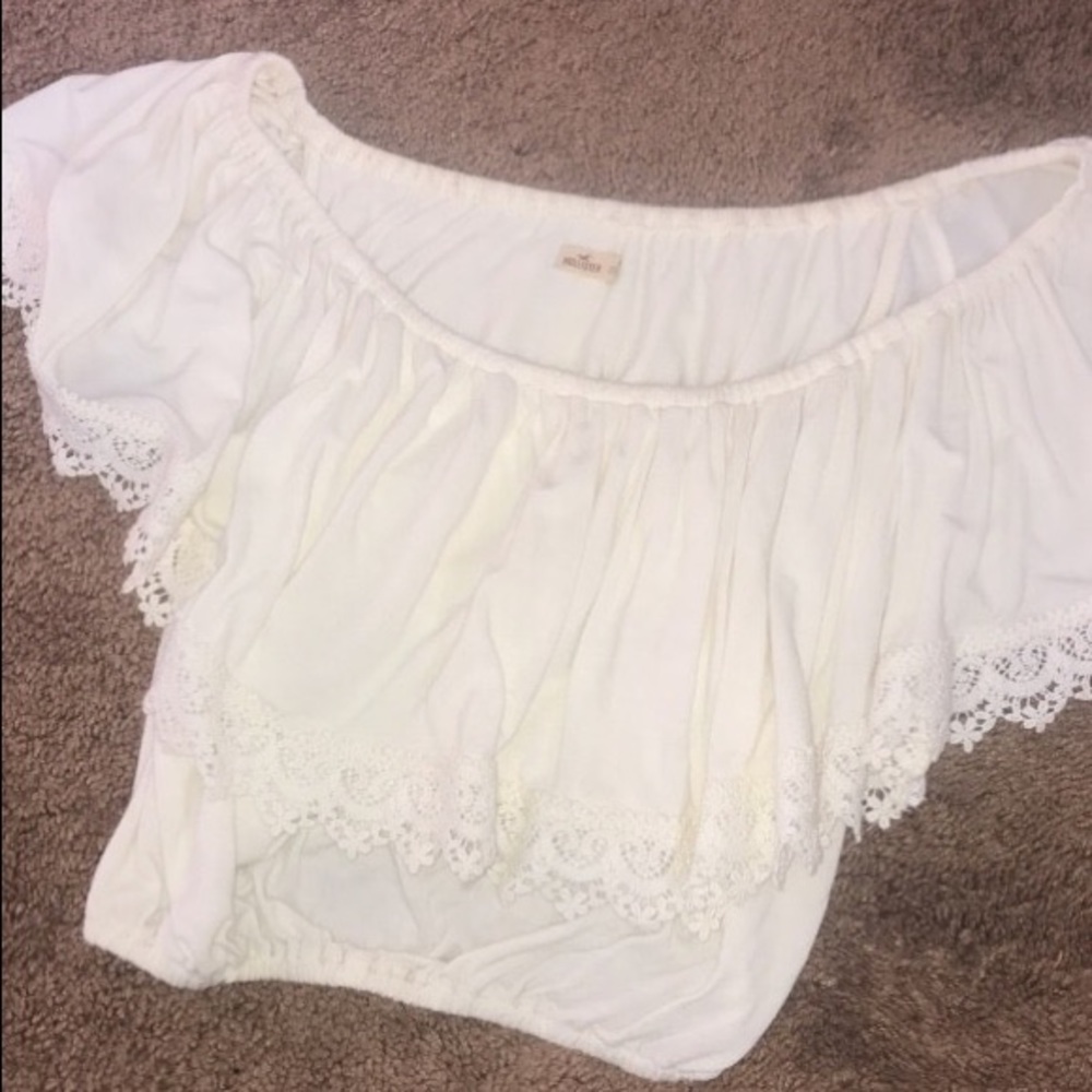 Hollister Crop Top